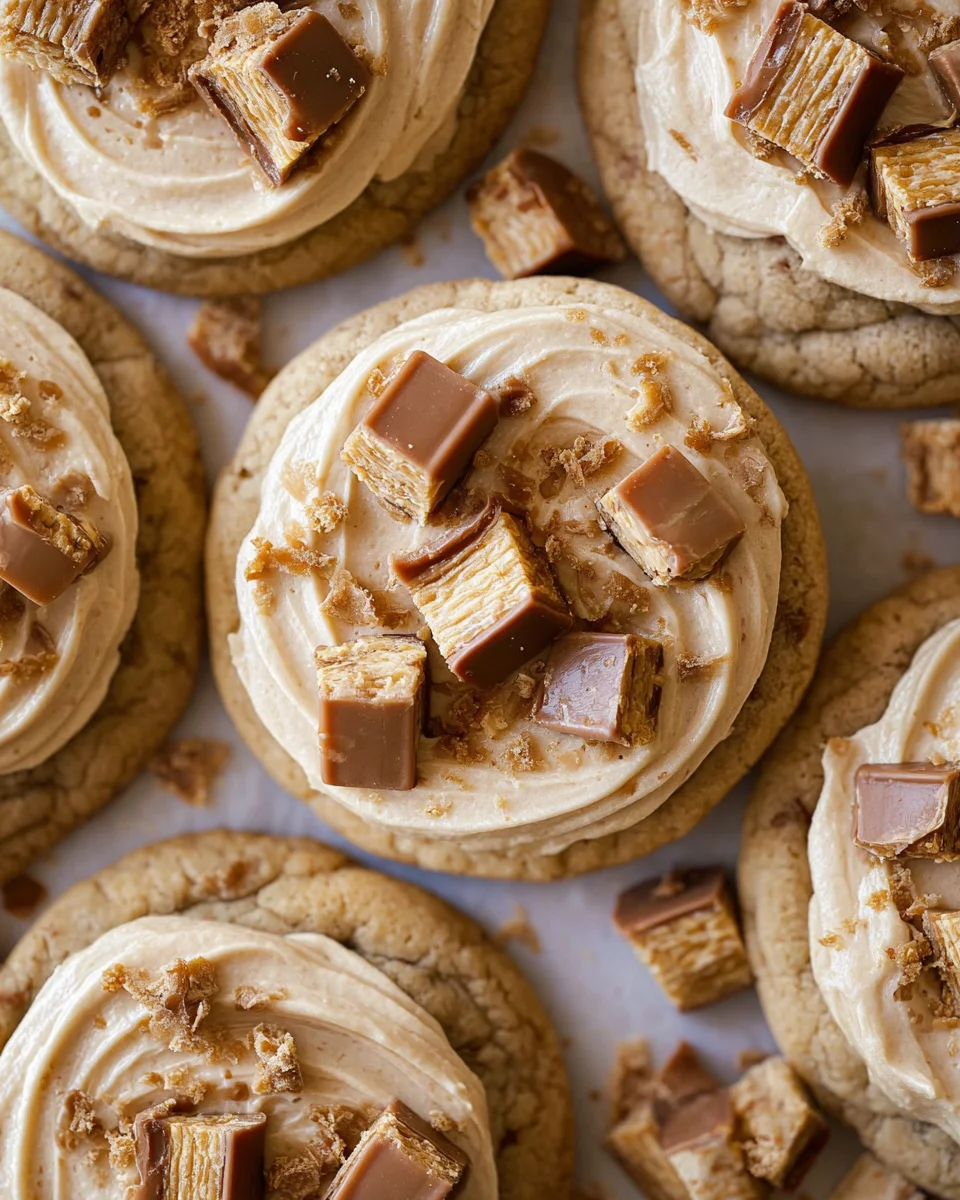 Crumbl Snickers Peanut Butter Cookies Crumbl Snickers Peanut Butter Cookies