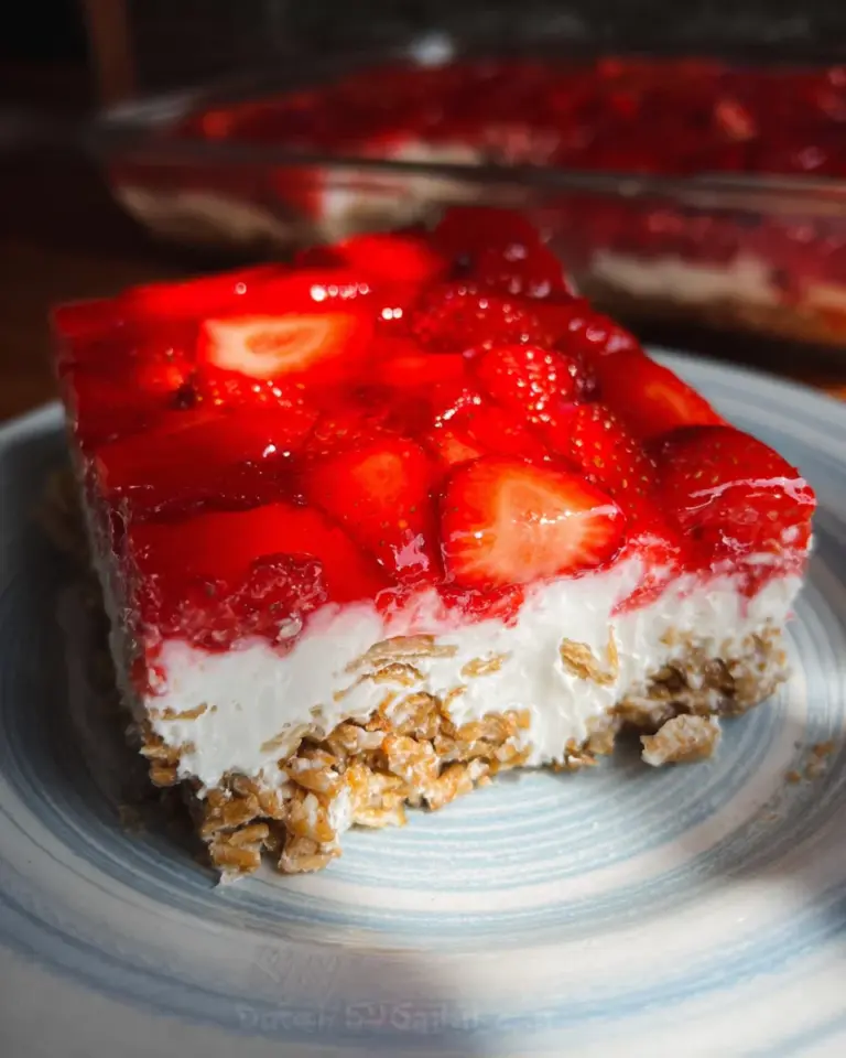 Strawberry Pretzel Salad